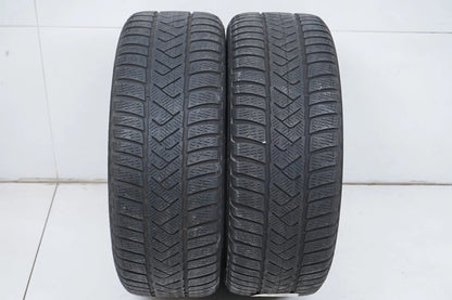 2 x Winterreifen Pirelli 225/45 R18 18 Zoll DOT21 ca.3mm MO RFT