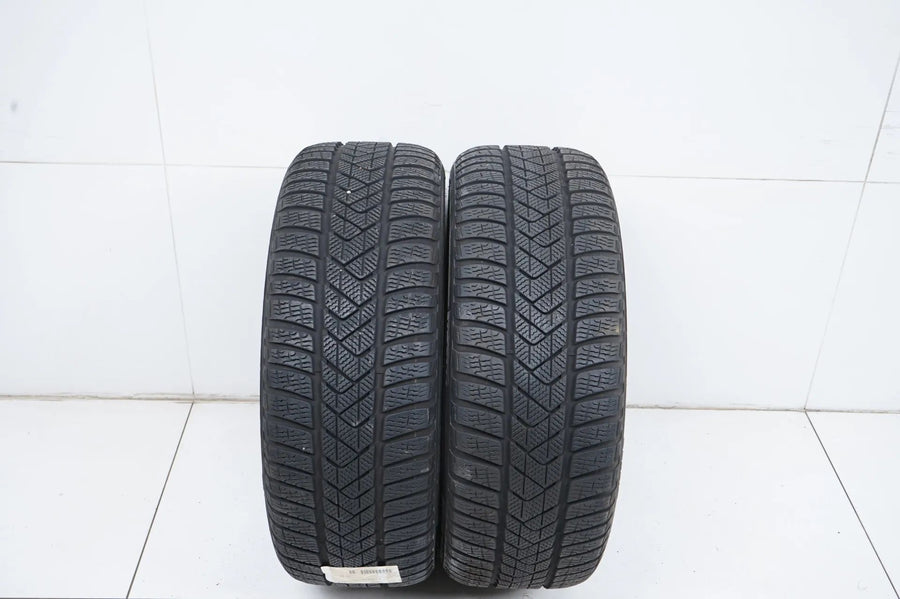 2 x pneus d'hiver Pirelli 225 45 18 pouces DOT21 env. 6 mm MO RFT
