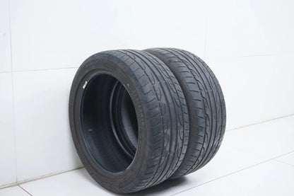 2 pneus été Dunlop 215/45/16 pouces DOT16, profondeur de sculpture d'environ 4 mm