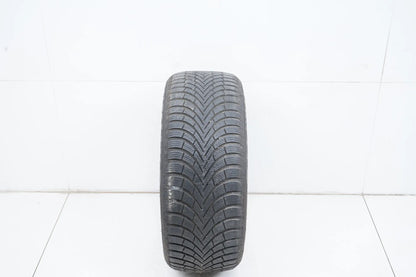 1 x Maxxis winter tire 225 45 18 inch DOT21 approx. 7 mm