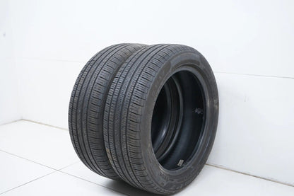 2x Allwetterreifen Pirelli 205 55 17 Zoll DOT21 ca. 5mm MO RFT