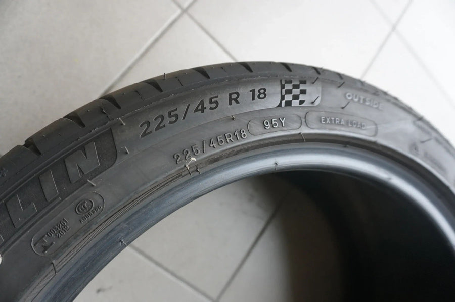 1 X 225 45 R18 95Y Summer Tyre Michelin Pilot Sport 4 ZP * RSC RunFlat 2023 6mm