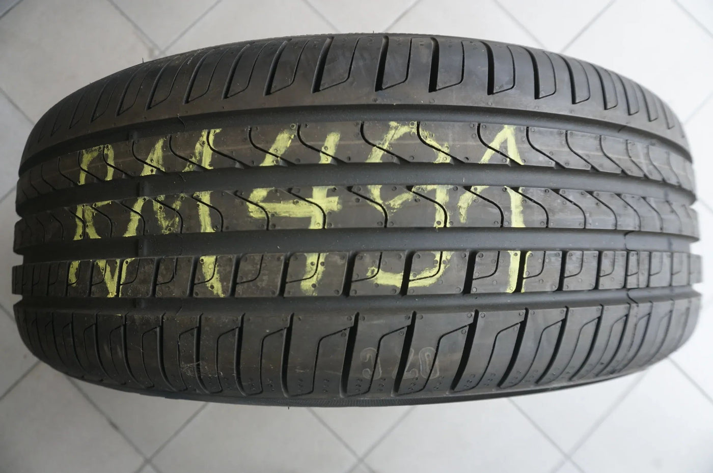 235 55 R19 101V Pneus été Pirelli Scorpion Verde MO 7,5mm 2021