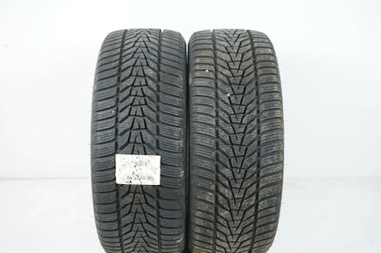 2 x Winter tires Hankook Evo3 225 45 18 inch DOT23 approx. 7 mm