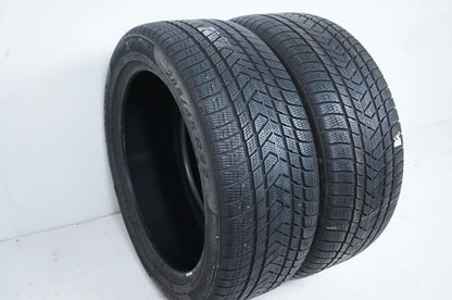 2x pneus hiver Pirelli Scorpion 285 45 22 pouces DOT21/20 env.5mm MO