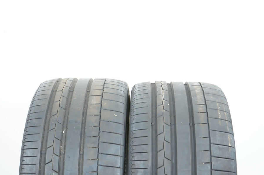 2 x Continental zomerbanden 275 30 R20 20 inch DOT22 ca.6mm AO