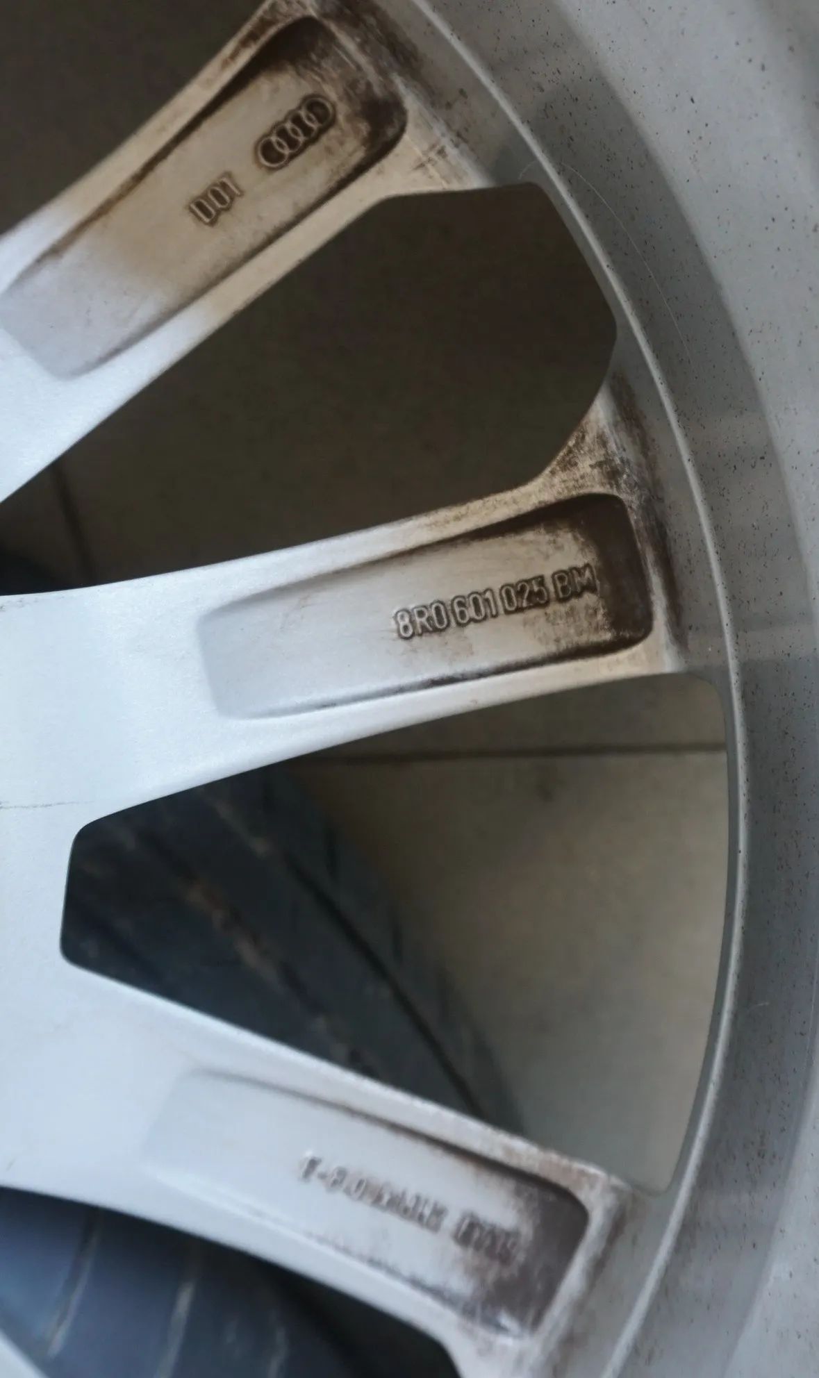 Original Audi Q5 8R Alufelgen Sommerräder TOP Sommerreifen 235 60 R18 6mm Detail view 9