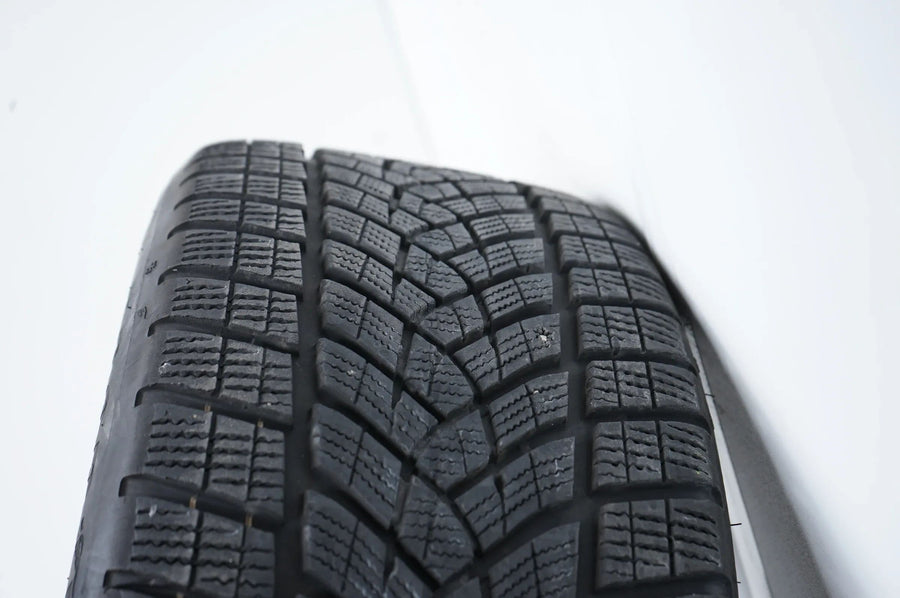 Pneumatici invernali, ruote invernali Mercedes Classe CLE W236 245 40 19 pollici A2364014100