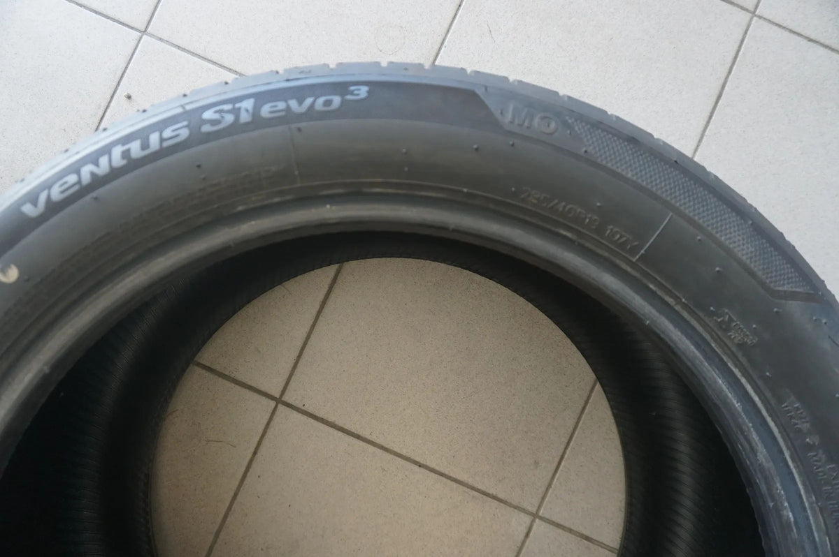 1 X 285 40 R19 107Y Sommerreifen Hankook Ventus S1 evo3 MO 2022 7mm Detailansicht 3