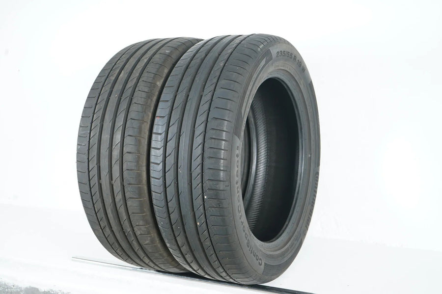 2 x Continental summer tires 235 55 19 inch DOT22 approx. 6 mm tread depth