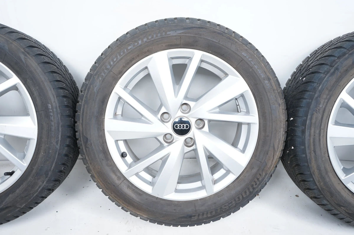 Wie Neu Audi Q2 81A Winterräder Winterreifen 215 55 17 Zoll 8mm 81A601025C Visualizzazione dettagliata 4