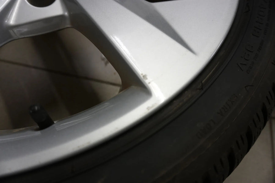 Original Audi A3 8Y 18 Zoll Alufelgen Winterräder Winterreifen 225 40 R18 9mm