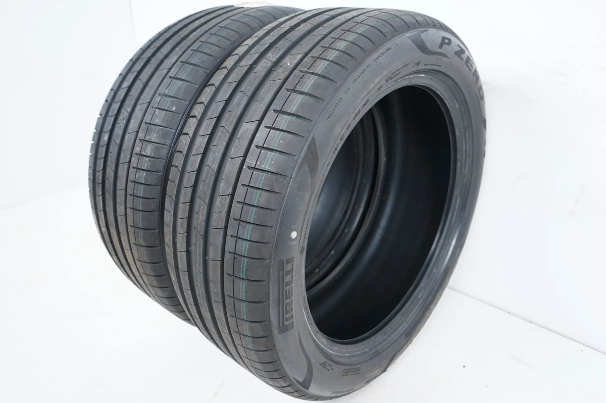 Nové Demo letní pneumatiky Pirelli BMW 275 45 20 palců DOT23 BMW*RFT Detailní zobrazení 3