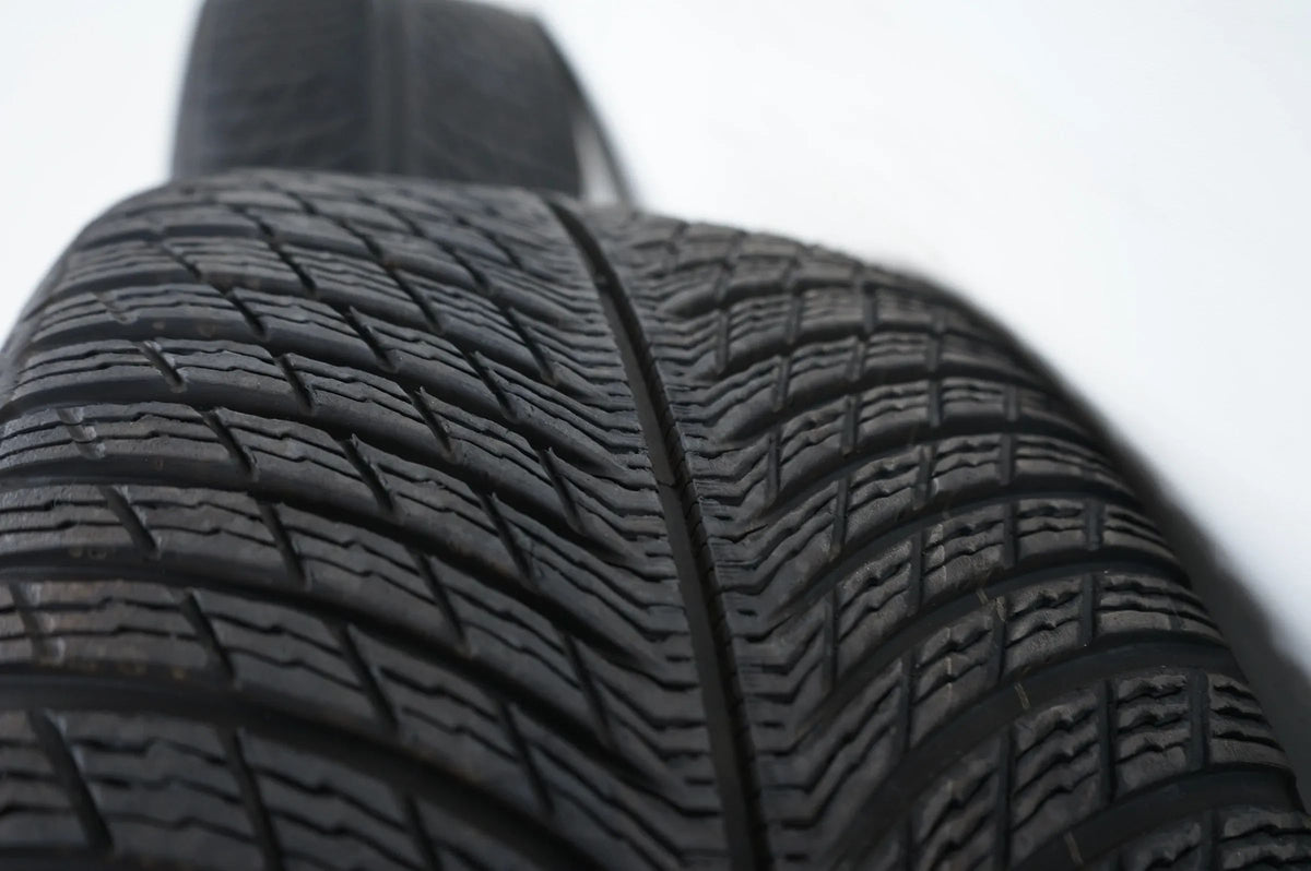 Bmw M2 M3 M4 G80 G82 G87 Winterräder Winterreifen 275 35 19 829M 8093844 8093845 Vue détaillée 11