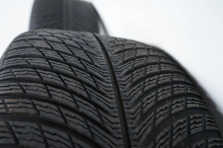 Bmw M2 M3 M4 G80 G82 G87 Winterräder Winterreifen 275 35 19 829M 8093844 8093845
