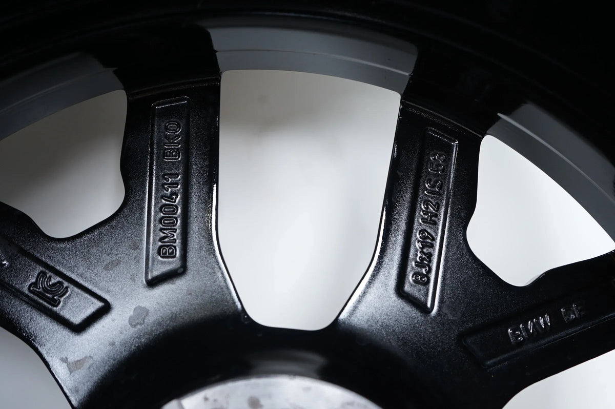 BMW Série 1 Série 2 F70 F74 roues été pneus été 235 40 19 pouces 976M 5A45267 Vue détaillée 13