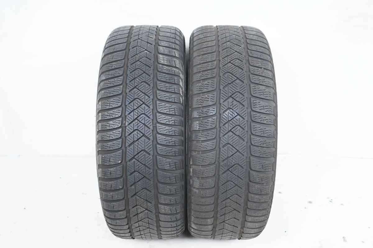 2 x Winterreifen Pirelli 225 45 18 Zoll DOT21 ca.4 mm MO RFT Visualizzazione dettagliata 2