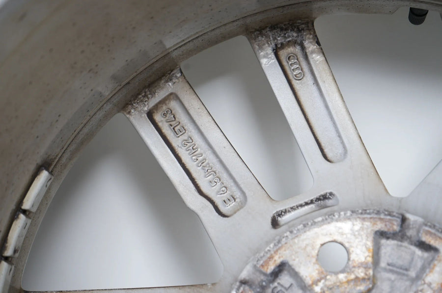 Audi A3 GY 8Y zimní pneumatiky zimní kola 205 50 17 palců 8Y0601025L