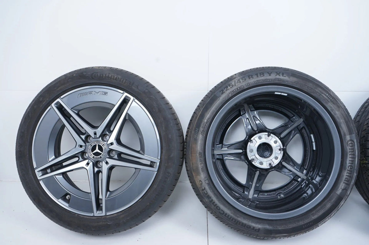 Pneus été Mercedes Classe C W206, jantes été AMG 18 pouces Detailansicht 19