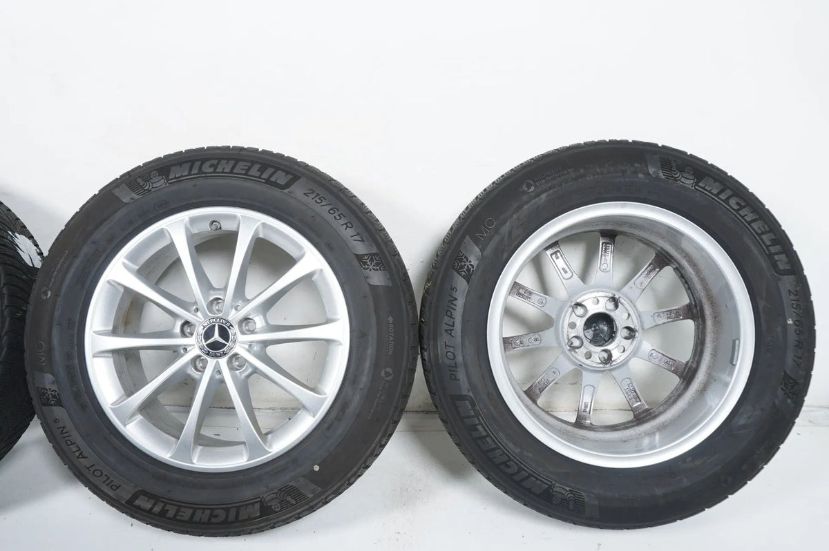 Mercedes GLA GLB H247 X247 Allwetterräder mit neuen Allwetterreifen 215 65 17 Zoll Detailansicht 16