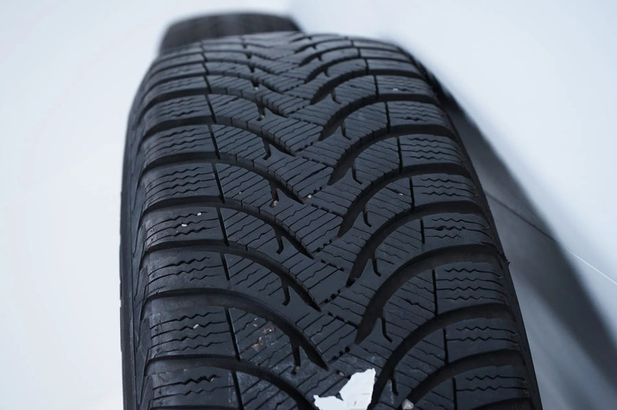 Mercedes GLA W156 X156 winter tires/wheels 215/60/17 inch