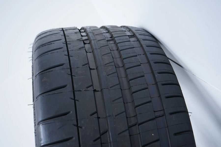 Like New Mercedes GTC C190 W190 AMG Summer Wheels 19/20 inch