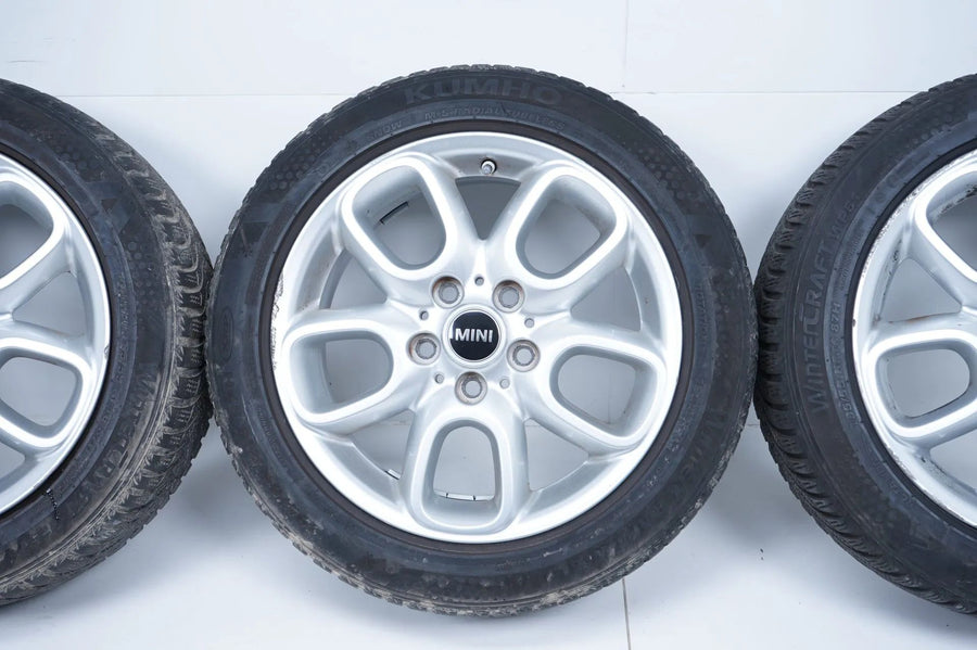 MINI F55 F56 F57 Winterreifen Winterräder 195 55 16 Zoll 494
