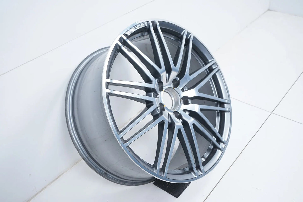 1 x Mercedes GT GTS W190 C190 hliníkový disk 19 palců A1904013100 9J Detailní zobrazení 3