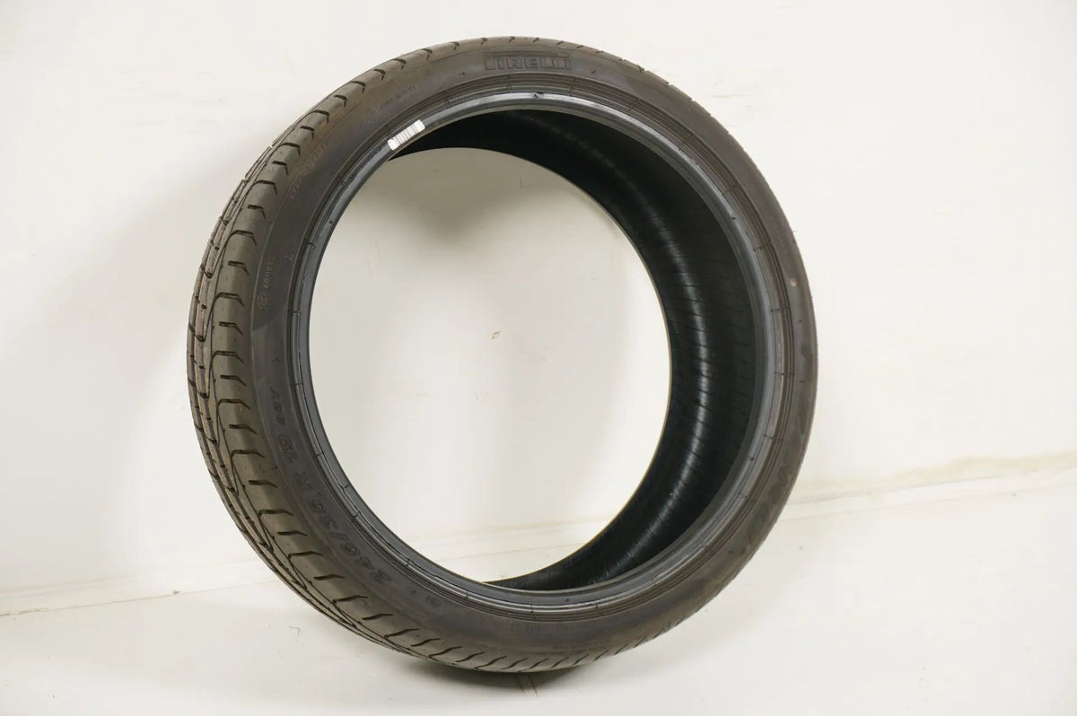 1x NEW Demo Summer Tire Pirelli 245 35 19 inch DOT14 MO Detailansicht 3