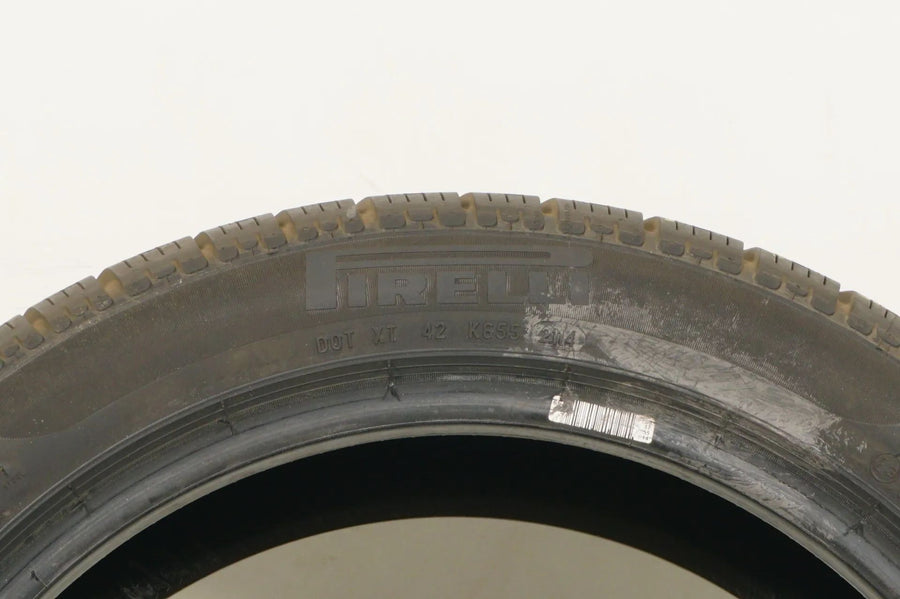 1x NEW Demo Winter Tire Pirelli 255 40 18 inch DOT14 MO