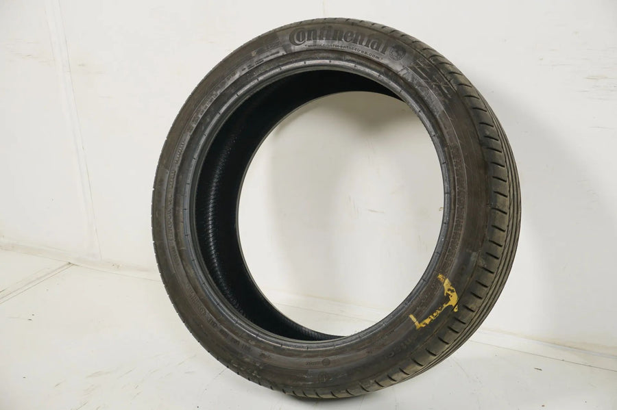 1x Sommerreifen Continental 225 45 19 Zoll DOT19 Bmw* ca.6mm RFT