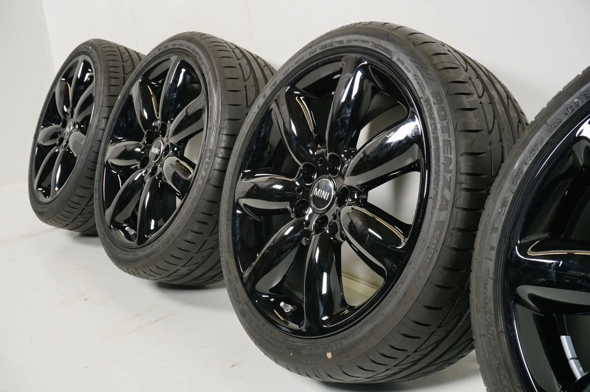 MINI Clubman F54 summer tires, summer wheels 225/40/18 inch Detailansicht 13