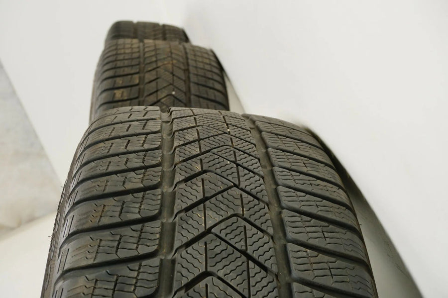 Audi RSQ3 83A F3 pneumatici invernali ruote invernali 255 40 20 pollici 83A601025S