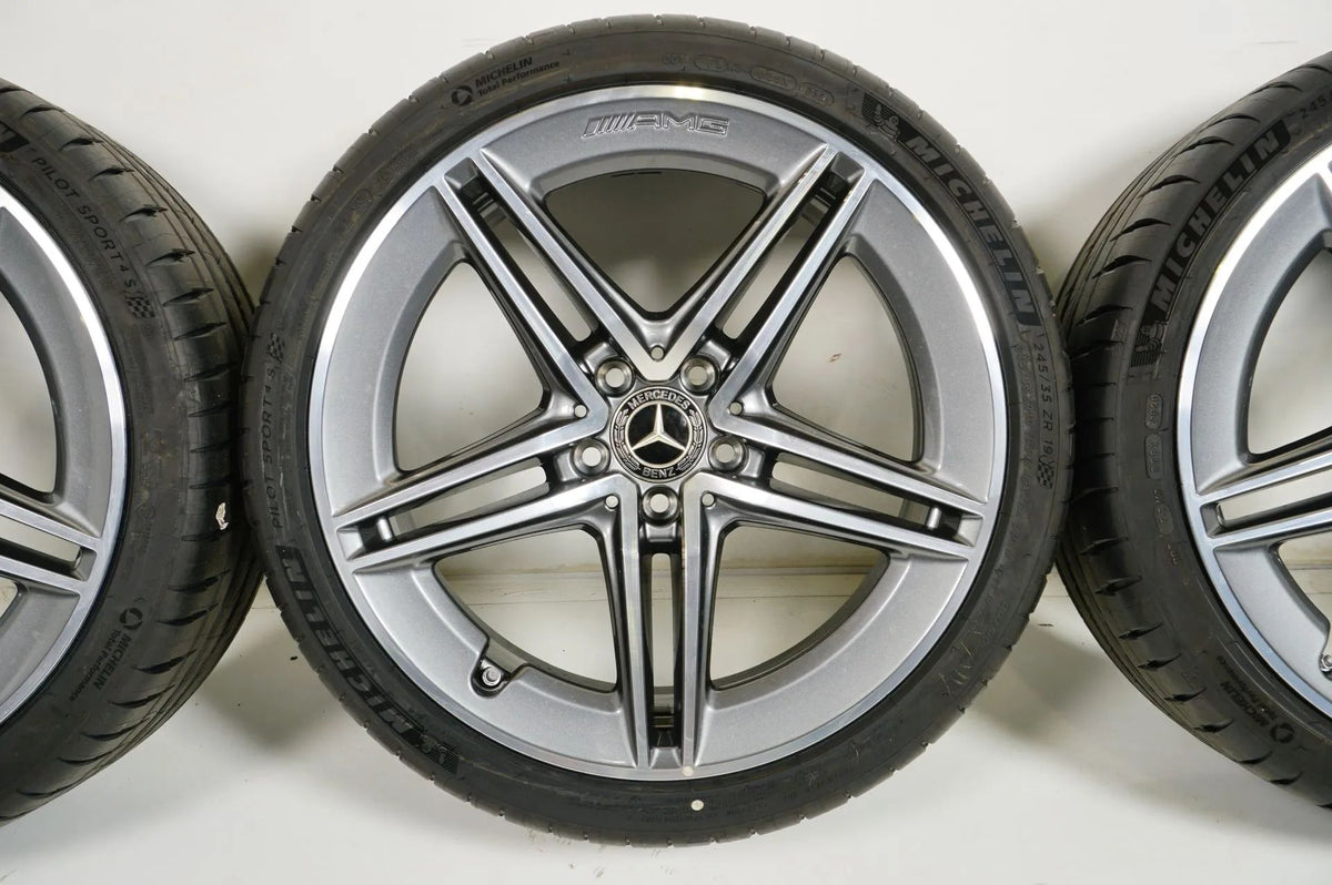 New Mercedes A45 CLA45 S C118 W177 summer wheels 245 35 19 inches Detailansicht 4