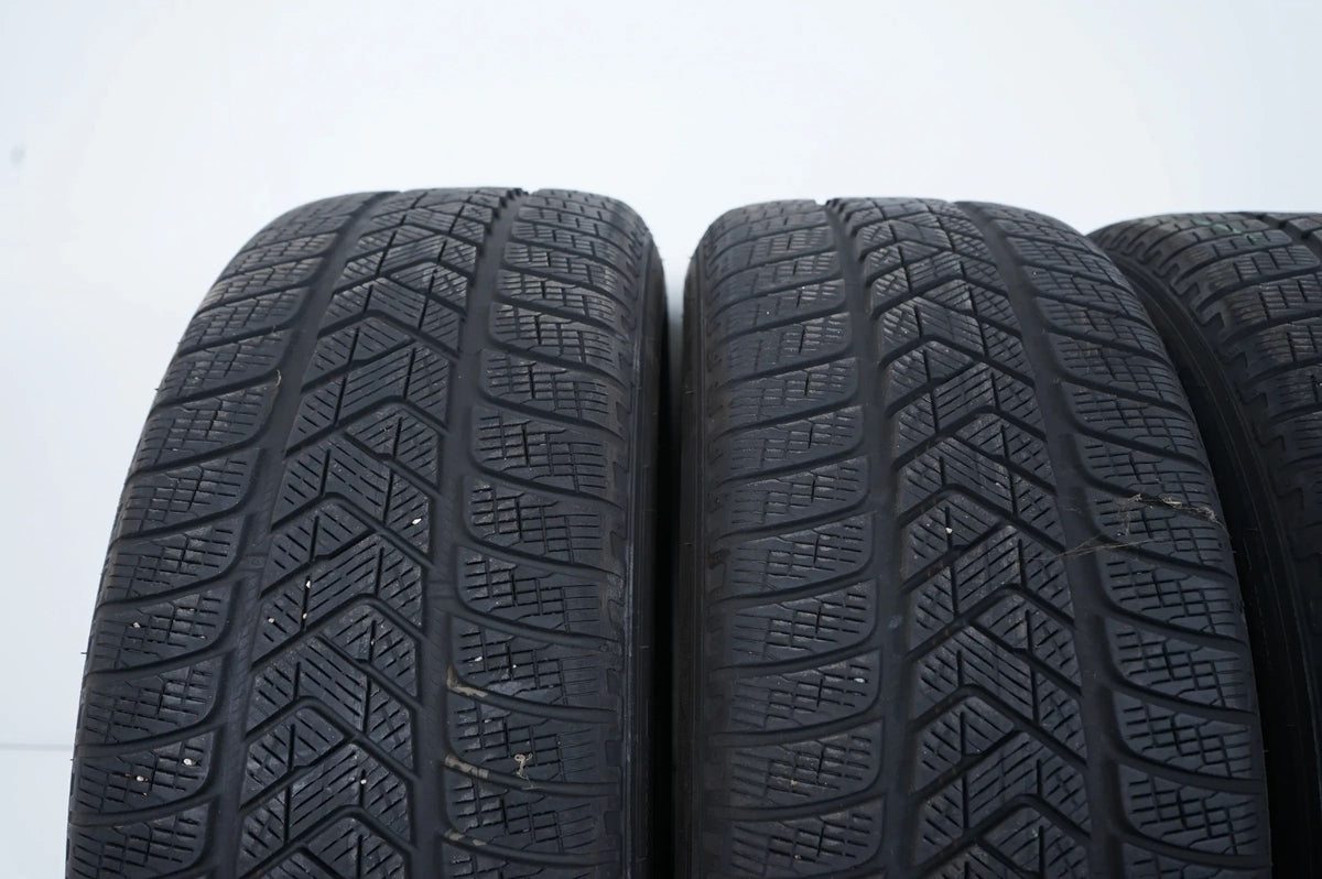 4 x Winter Tires Pirelli 235 60 18 inch DOT20 approx. 5mm MO Detail view 4
