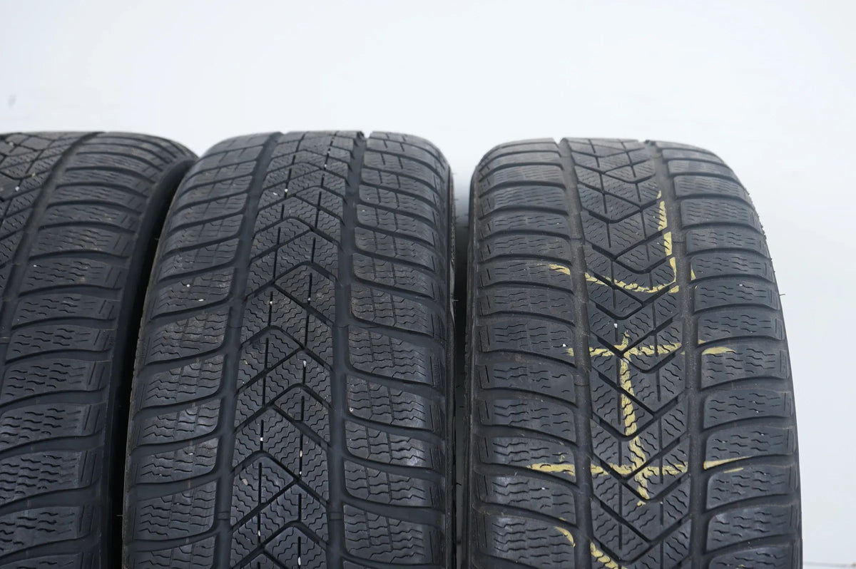 4 x Winterreifen Pirelli 225/45 R18 18 Zoll DOT19/18 ca.5mm MO Detailansicht 5