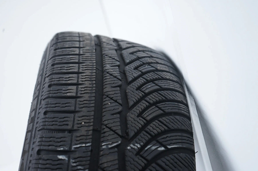 Pneus hiver, jantes hiver, 18 pouces pour Mercedes Classe C W205 Hybride
