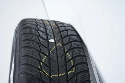 Pneus/jantes hiver Audi Q3 83A F3 215/65/17 pouces