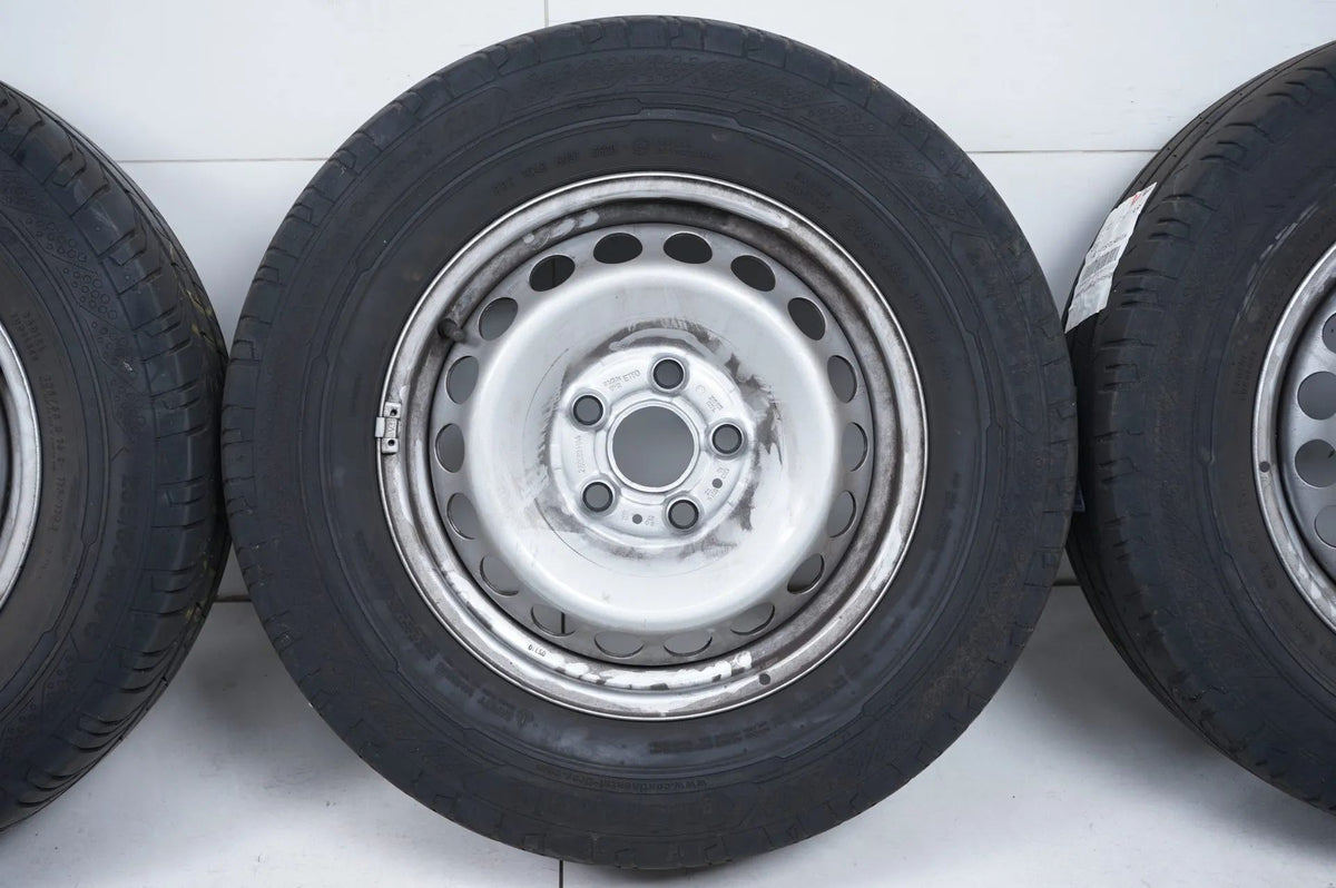 VW Volkswagen Crafter rims summer tires 235 65 16C inch Detailansicht 5