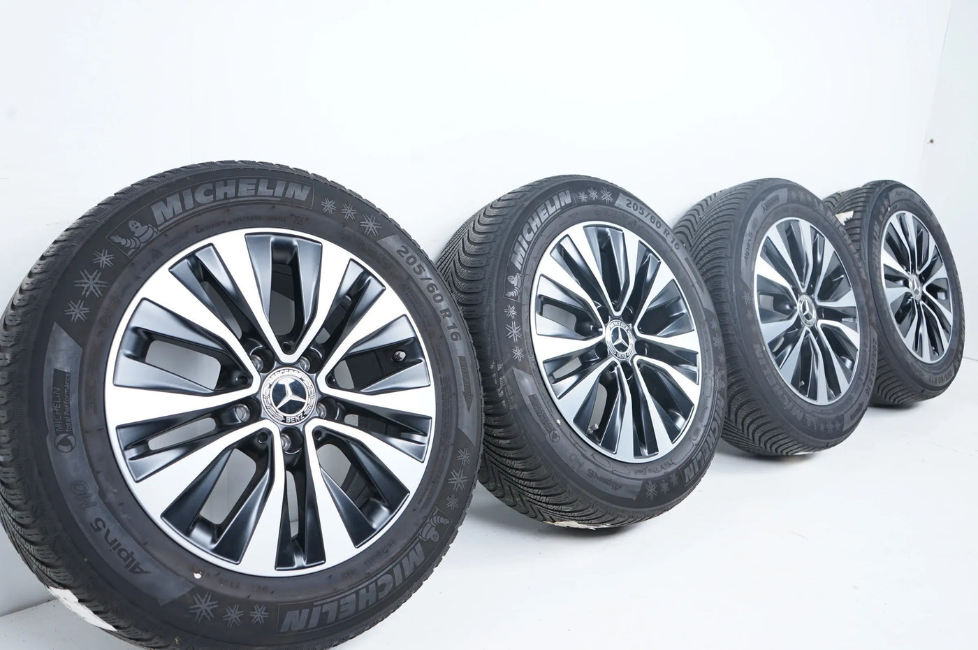 Pneus hiver et jantes hiver 16 pouces pour Mercedes Classe AB W177 B247