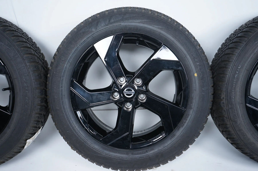 Nissan Qashqai winterwielen winterbanden 215 60 17 inch KB409-HV200