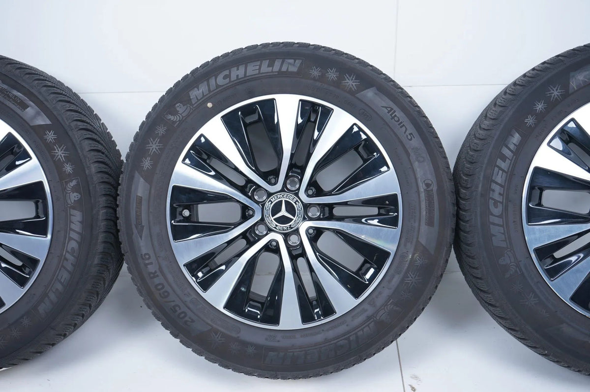 Pneus hiver et jantes hiver 16 pouces pour Mercedes Classe AB W177 B247 Detailansicht 4