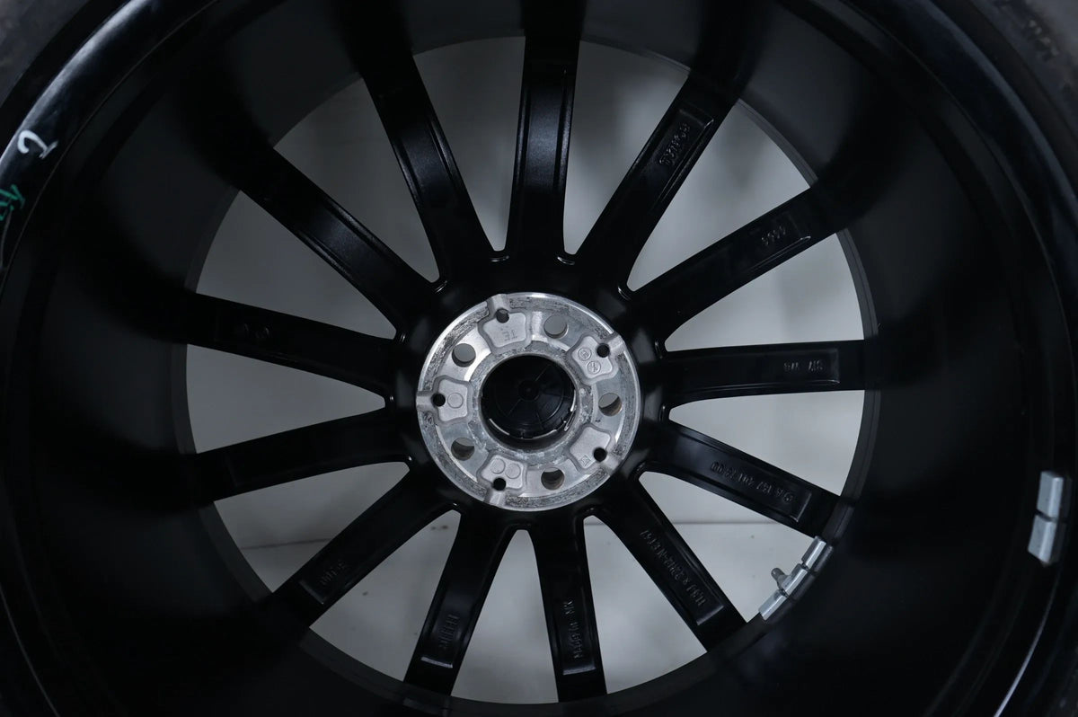 Mercedes GLS X167 AMG Summer Wheels Summer Tires 22 Inch Detailansicht 13