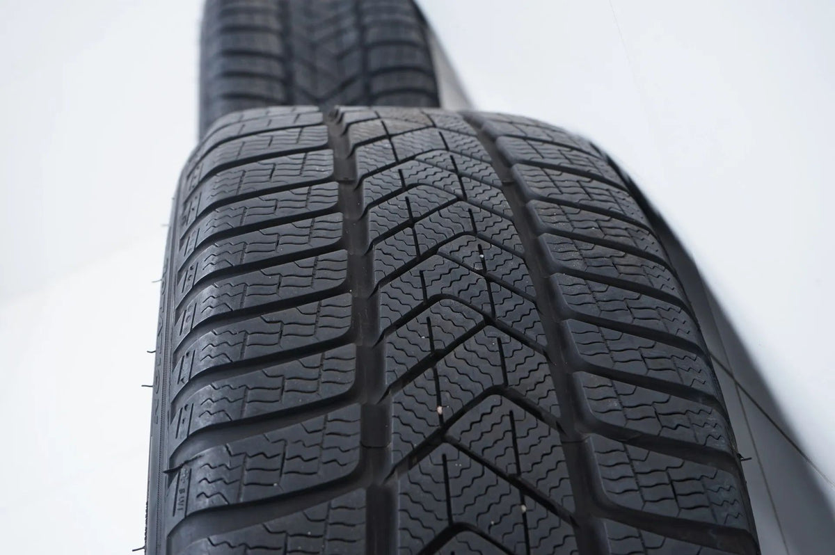 Mercedes CLS Class W257 winter tires/wheels 245/40/19 inch Detailansicht 14