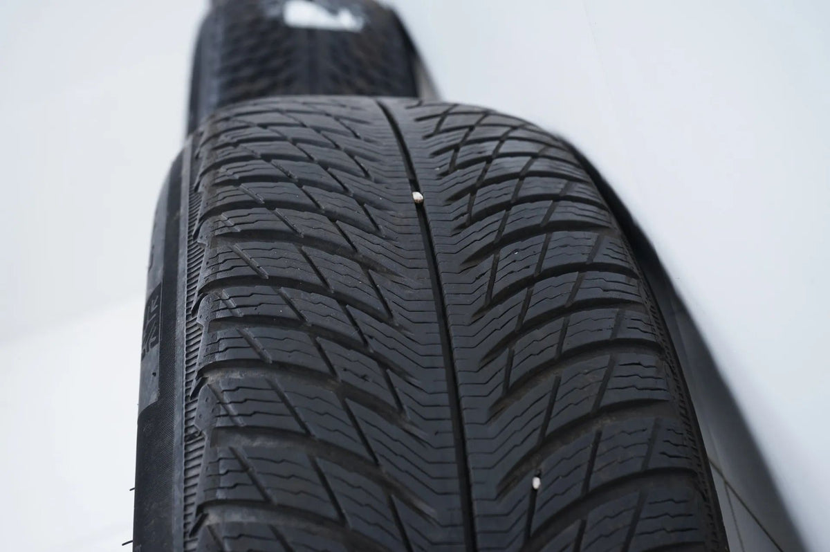 Mercedes GLA GLB H247 X247 Winter wheels 215 65 17 inch Detailansicht 11
