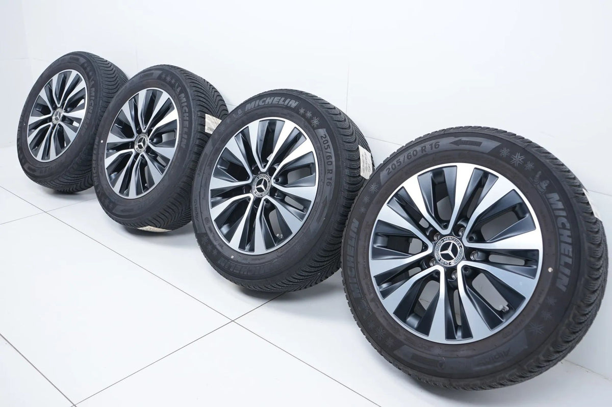 Mercedes A B Klasse W177 W247 Winterräder Winterreifen 16 Zoll Detailansicht 7