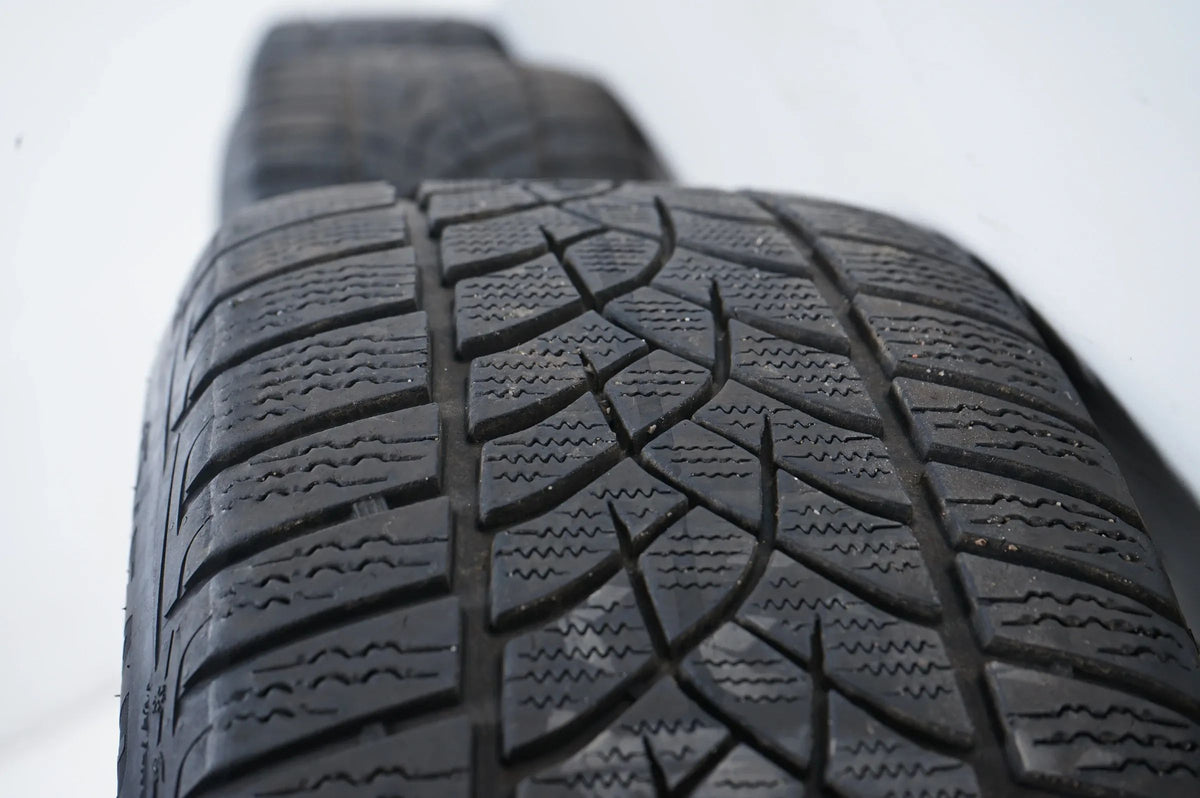 Audi A8 4N winter tires/wheels 235/55 R18 inch 4N060125A Detailansicht 11