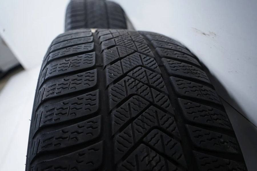 Mercedes C-Class W206 winter tires/wheels 225/45/18 inch