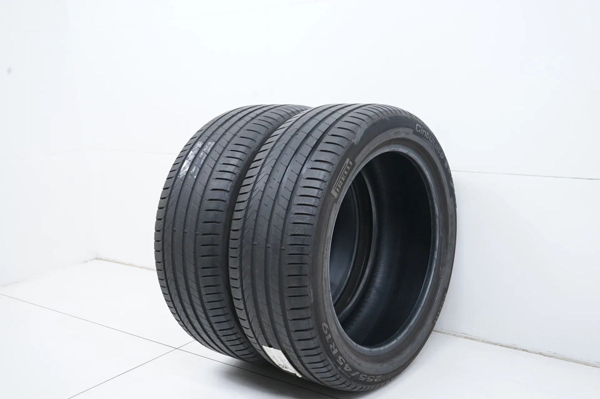 2 pneus d'été 255 45 R19 104Y Pirelli Cinturato P7 DOT22 env. 5 mm MO Vue détaillée 3