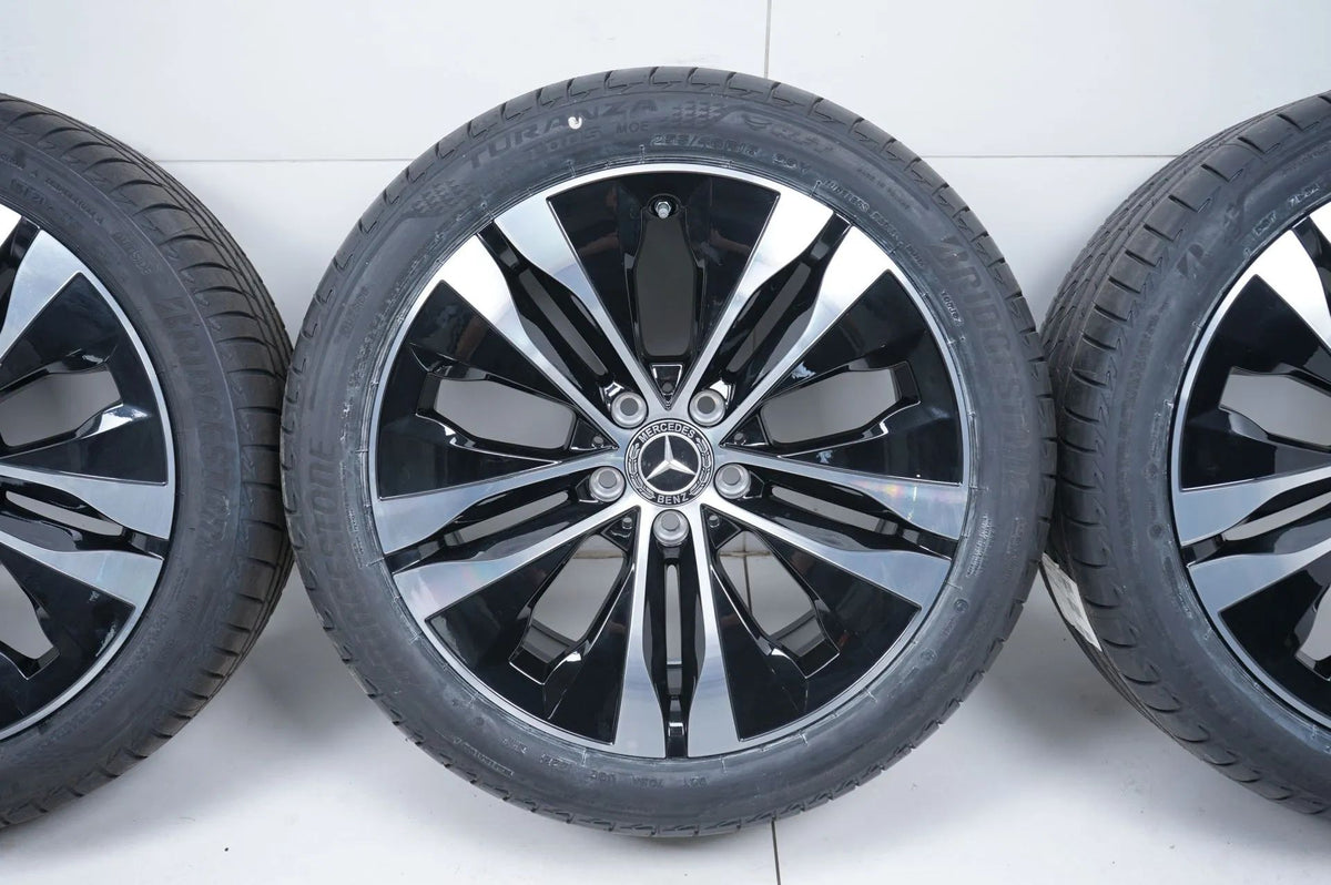 Pneus été neufs pour Mercedes Classe C W206, jantes été 18 pouces Vue détaillée 5